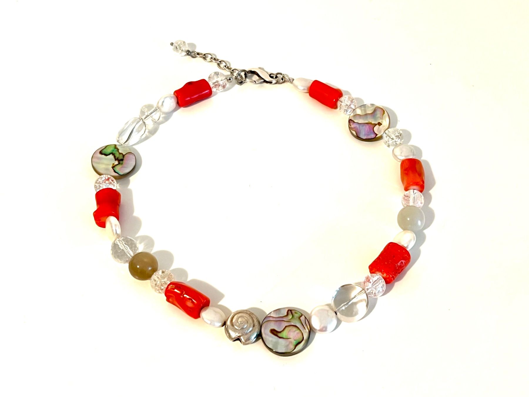 Catenine: Coral, Abalone & Pearl Necklace - Sterling Silver – Nuovo e nell'imballaggio originale da Rüschlikon venduto da ThereseJewelryDesign 1