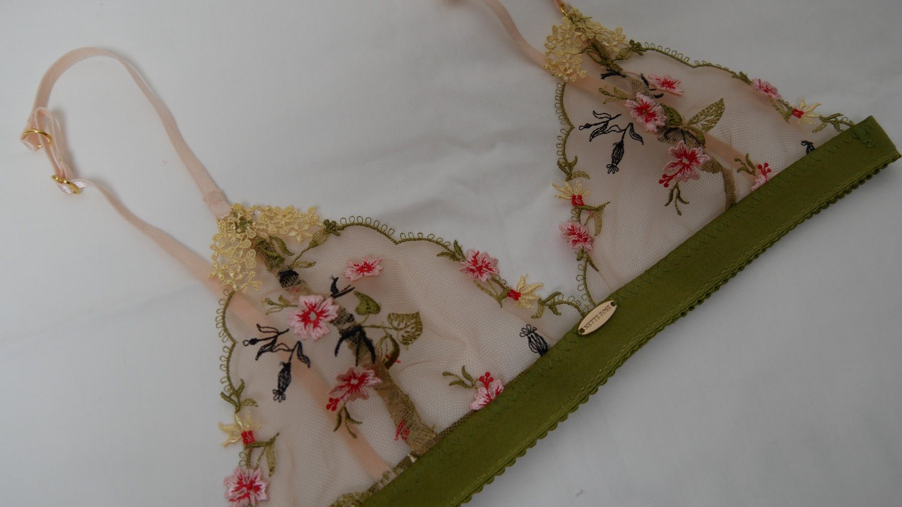 Altra biancheria intima: Nette Rose Bralette BH XS Luxus – Nuovo (secondo la descrizione) da Zürich venduto da julia_vina 8