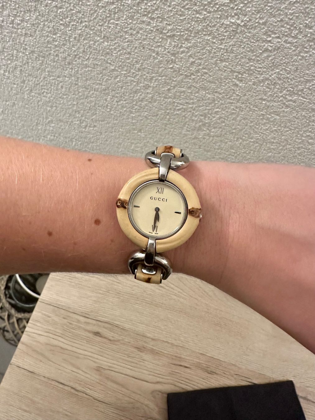 Gucci Orologi: Montre Gucci Bamboo – Usato da Courrendlin venduto da J.au0210 3