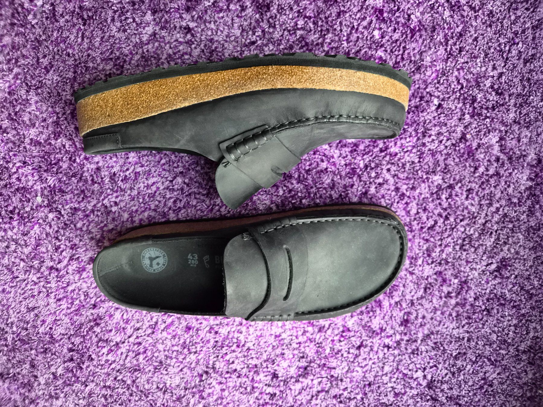 Scarpe da uomo: Herren Clogs schwarz Grösse 43 neuwertig – Usato da Oberurnen venduto da inf_9rpr 1