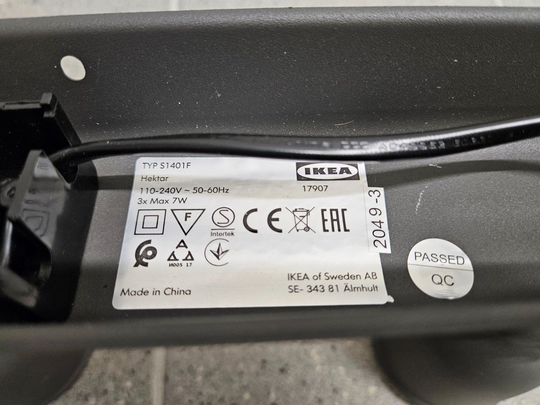 Ikea Lustres & lampes de plafonds: Lampe IKEA Hektar – D'occasion à Lachen SZ par Sailer91 3