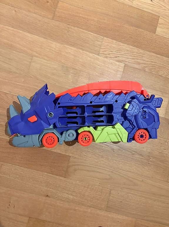 Modellini d'auto: Hot wheels Wagen – Usato da Derendingen venduto da inf_2fc2
