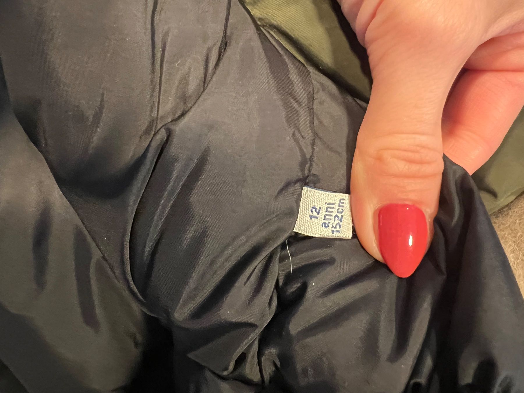 Moncler Giacche & Cappotti: Moncler Kinderjacke 12 Jahre – Usato da Schwyz venduto da sdesiree 4