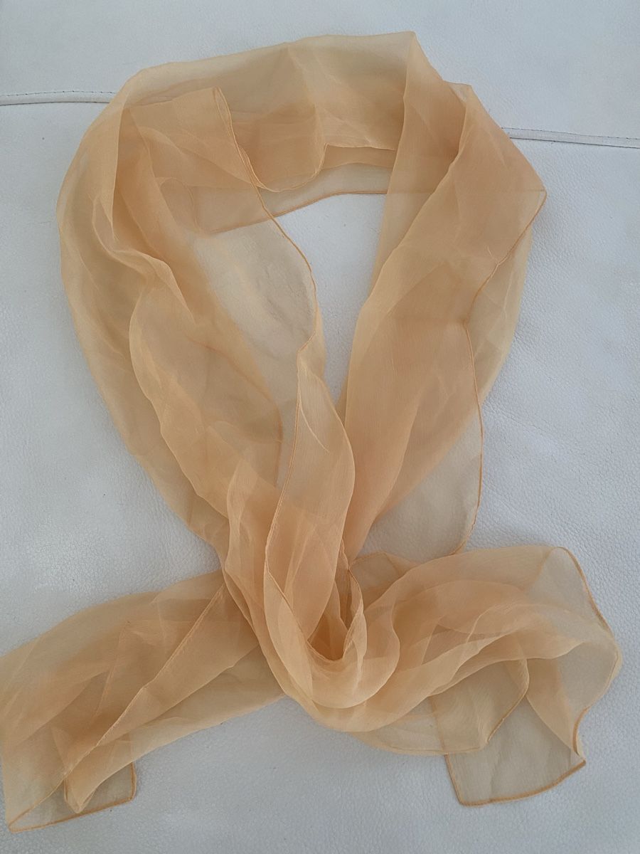 Foulard & Sciarpe: Seiden Schal 🌸 – Usato da Opfikon venduto da Luis144 1