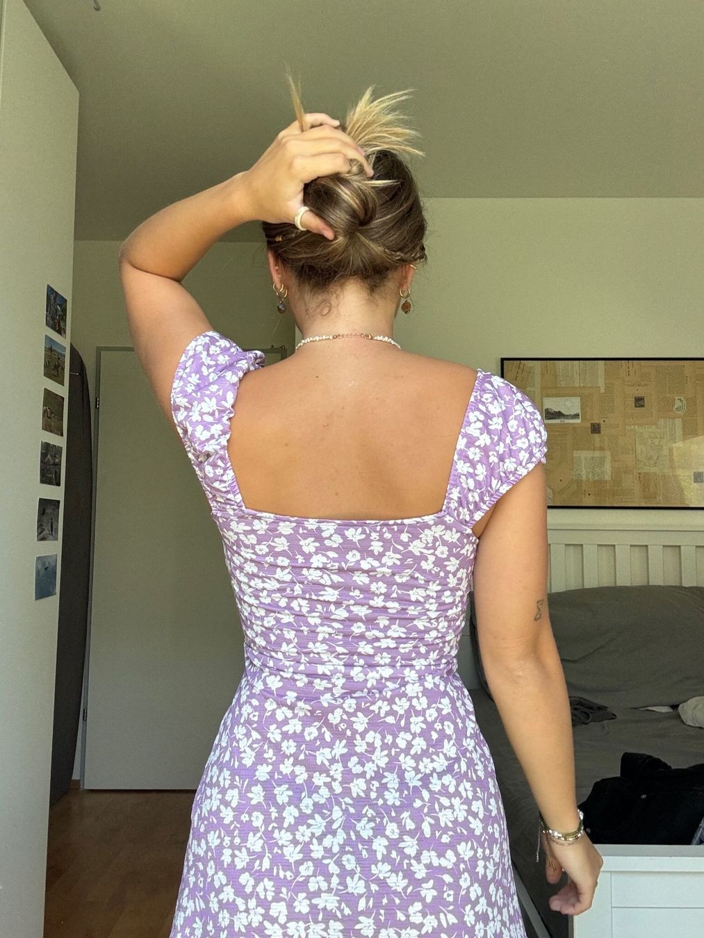 Bershka Vestiti: Kleid von Bershka – Nuovo (secondo la descrizione) da Hergiswil NW venduto da Leonie_6052 2