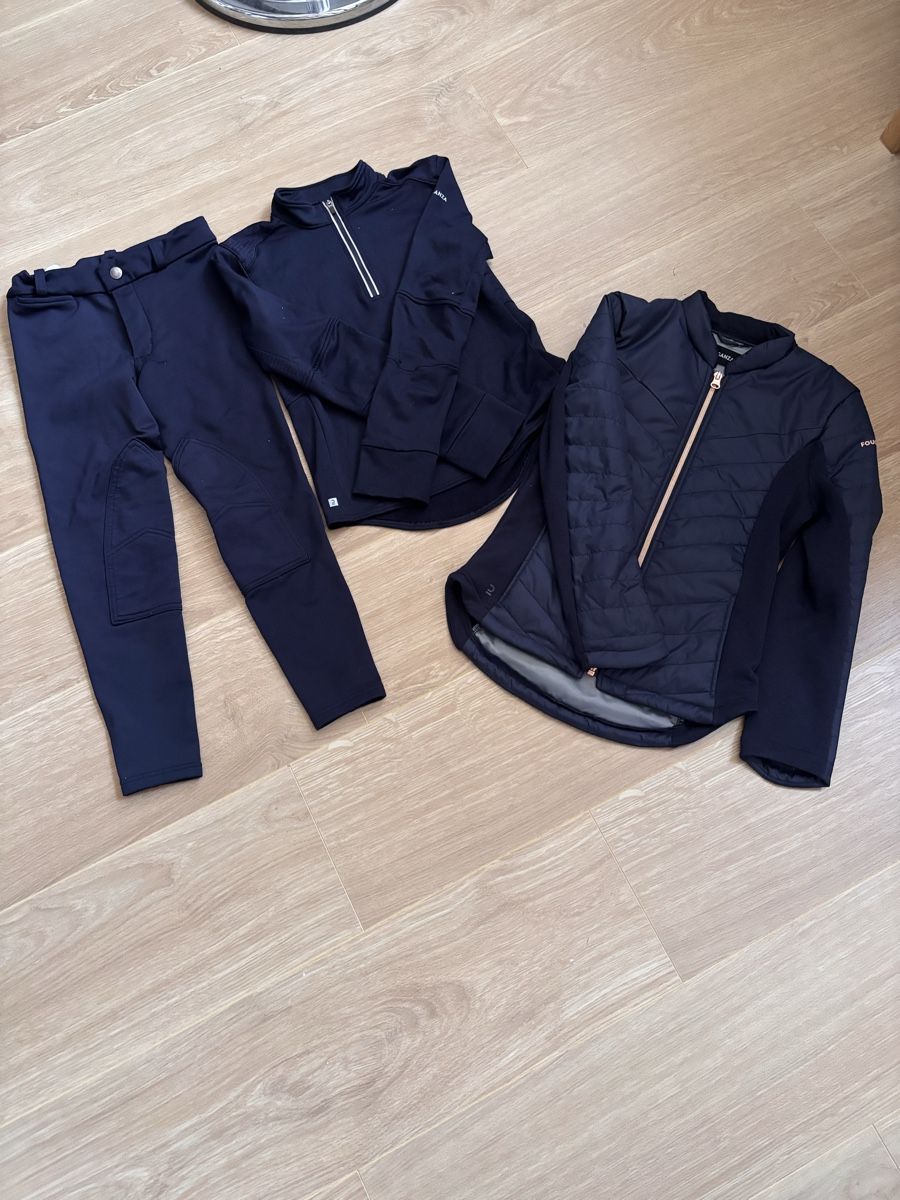 Decathlon Ensembles coordonnés: Reithose, Pullover, Steppjacke FOUGANZA Grösse 131/140 – D'occasion à Weisslingen par Yuna123