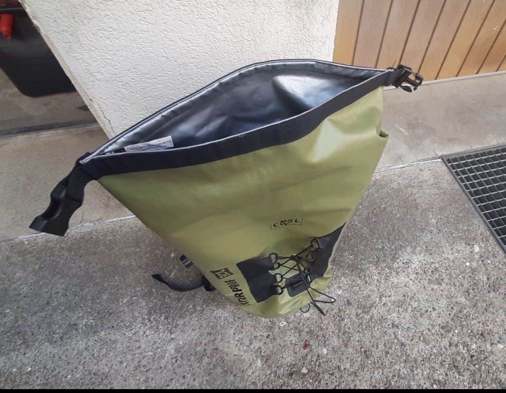 Zaini: Rucksack wasserdicht 30L – Usato da Emmen venduto da G81M 3