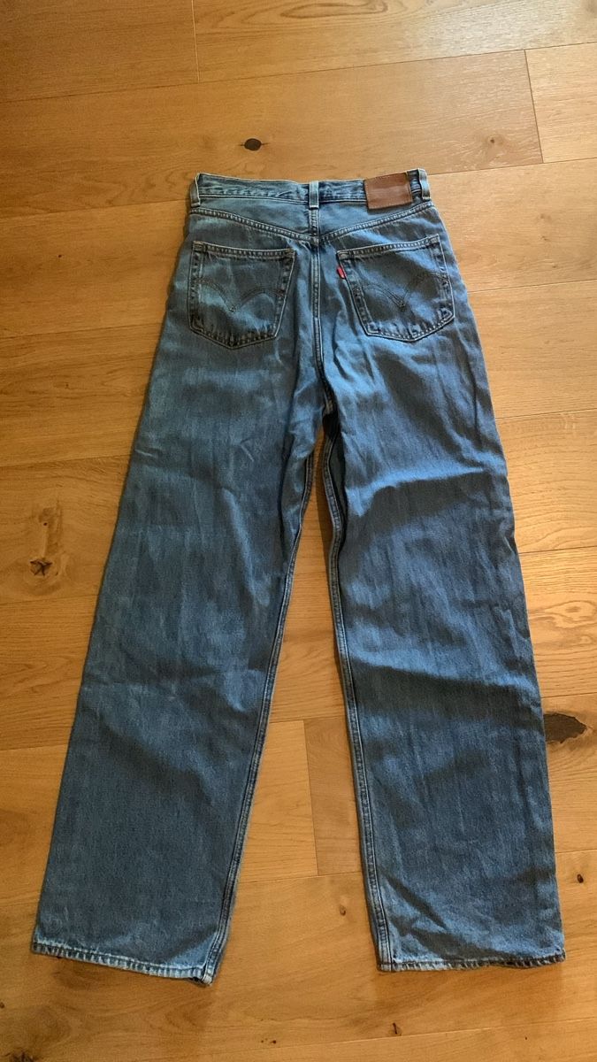 Levi's Jeans: Levi‘s High Loose  – Usato da Zürich venduto da maleymaley 1