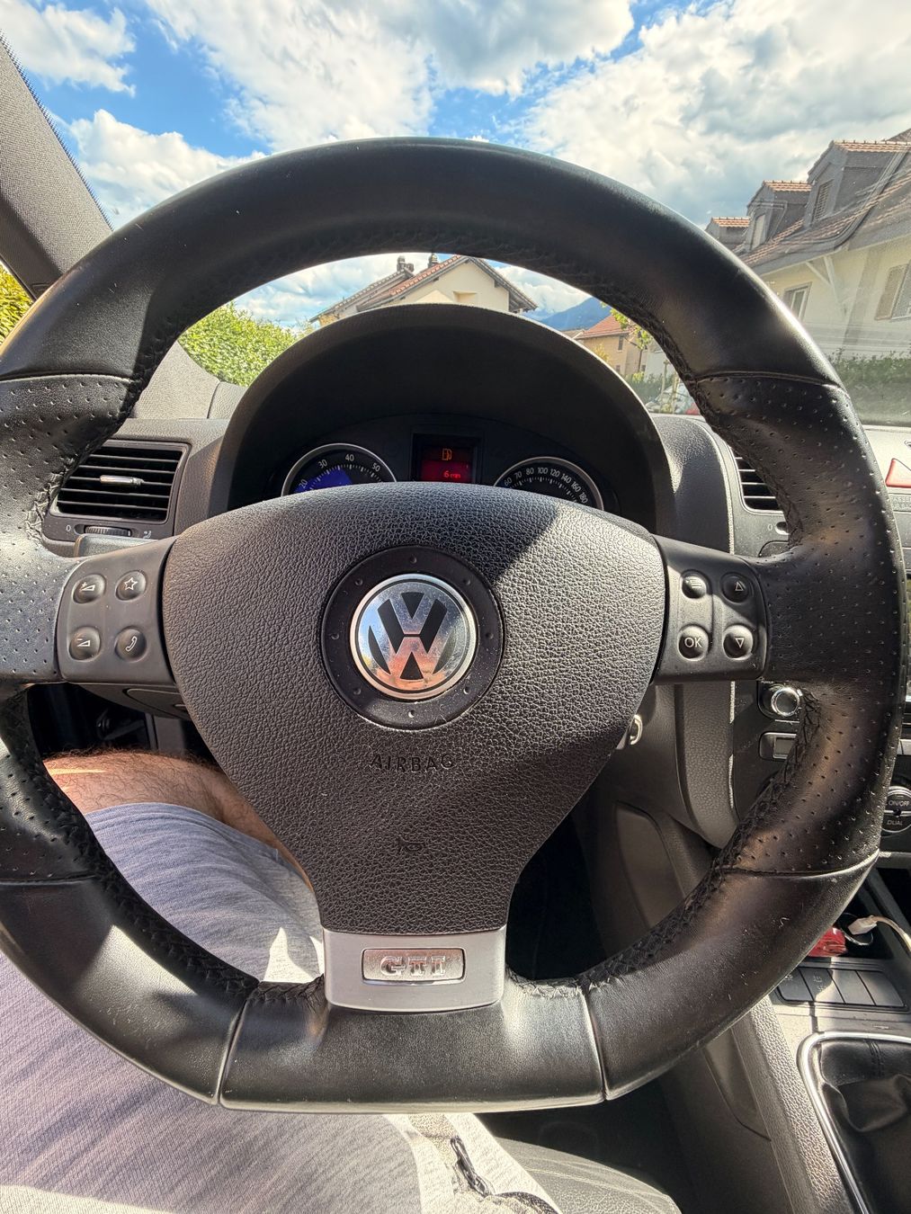 VW Autos: Vw golf 5 gti manuel – D'occasion à Roche VD par Adri_04ks 5