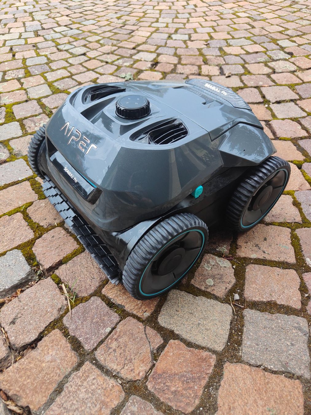 Schwimmbad-Zubehör: Poolroboter – Gebraucht aus Niederbipp von  1