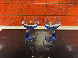 2 Hübsche Gläser / Schalen (für Drinks, Snacks, Party)