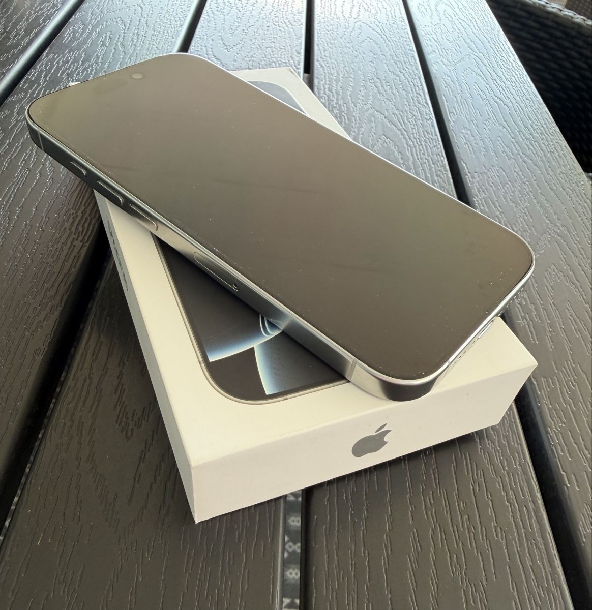 Apple Portables: iPhone 16 Pro 128 GB Weiss – D'occasion à Wauwil par Rokri_94 1