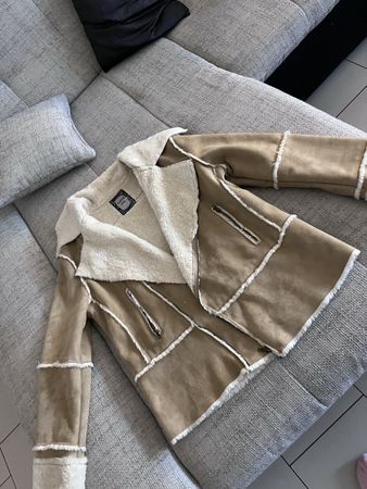 Jacke von Todor