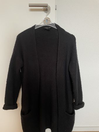 🖤Schwarze Strickjacke🖤