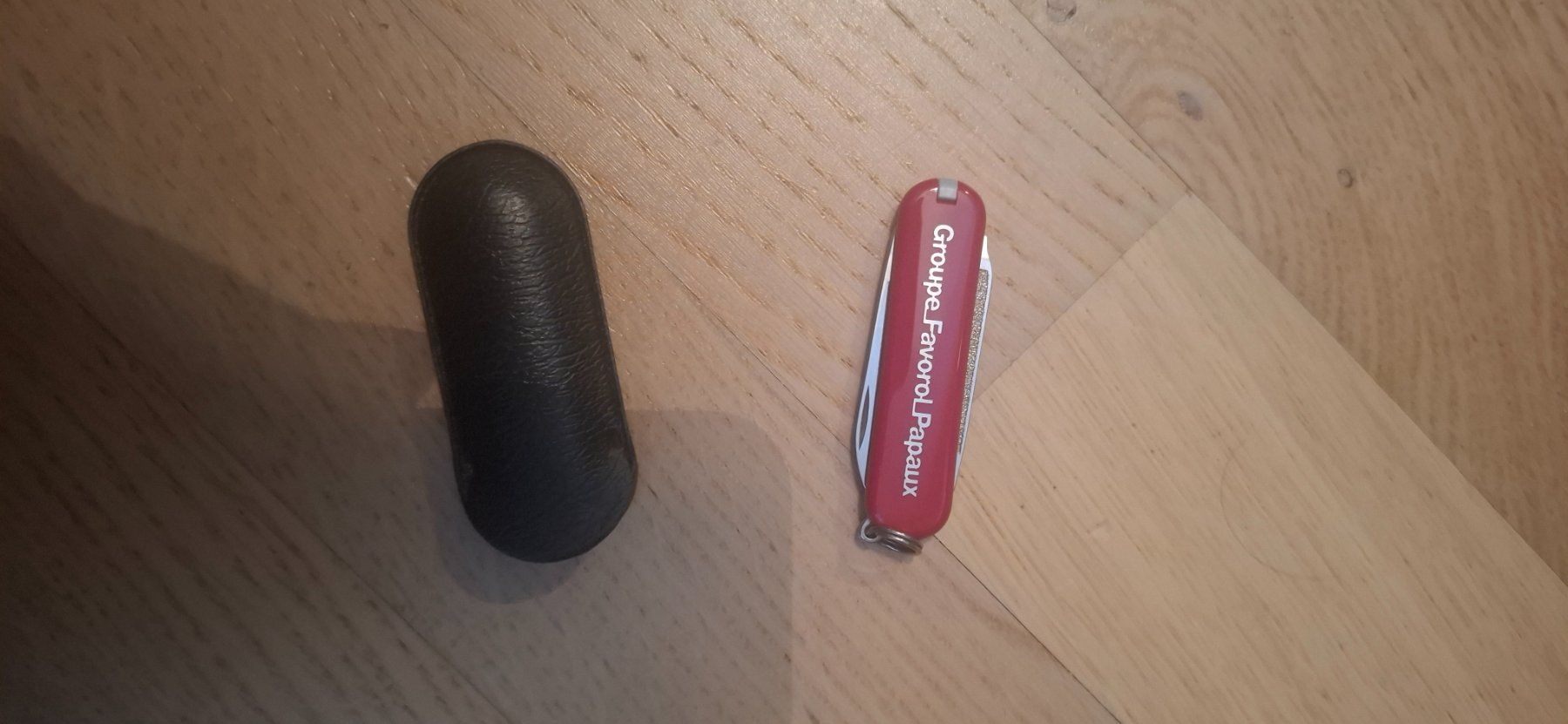 Taschenmesser: mini couteau VICTORINOX publicitaire – Neu und originalverpackt aus Chancy von dave58v 3
