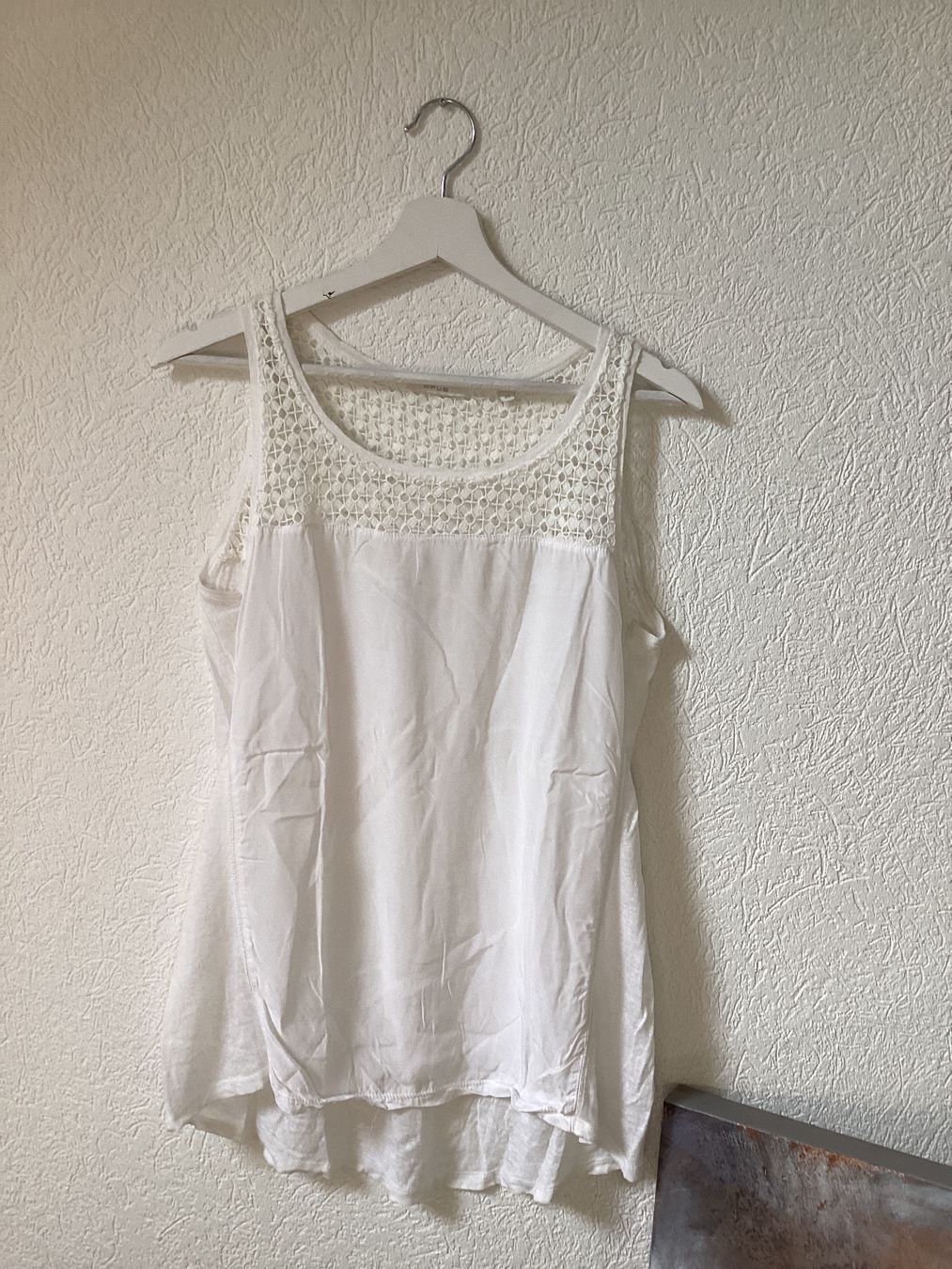 Opus Top: Opus weisses Sommer Top mit Spitze, Gr. 40, mit Leinen – Usato da Homberg b. Thun venduto da Homata