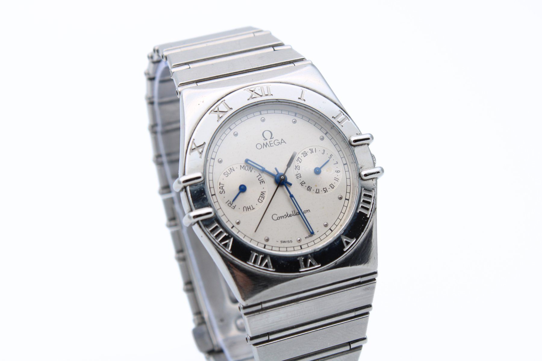 Omega Montres: Omega Constellation Manhattan Month-Date Stahl ref. 3961070 – D'occasion à Brüttisellen par AlphaOmega05 2