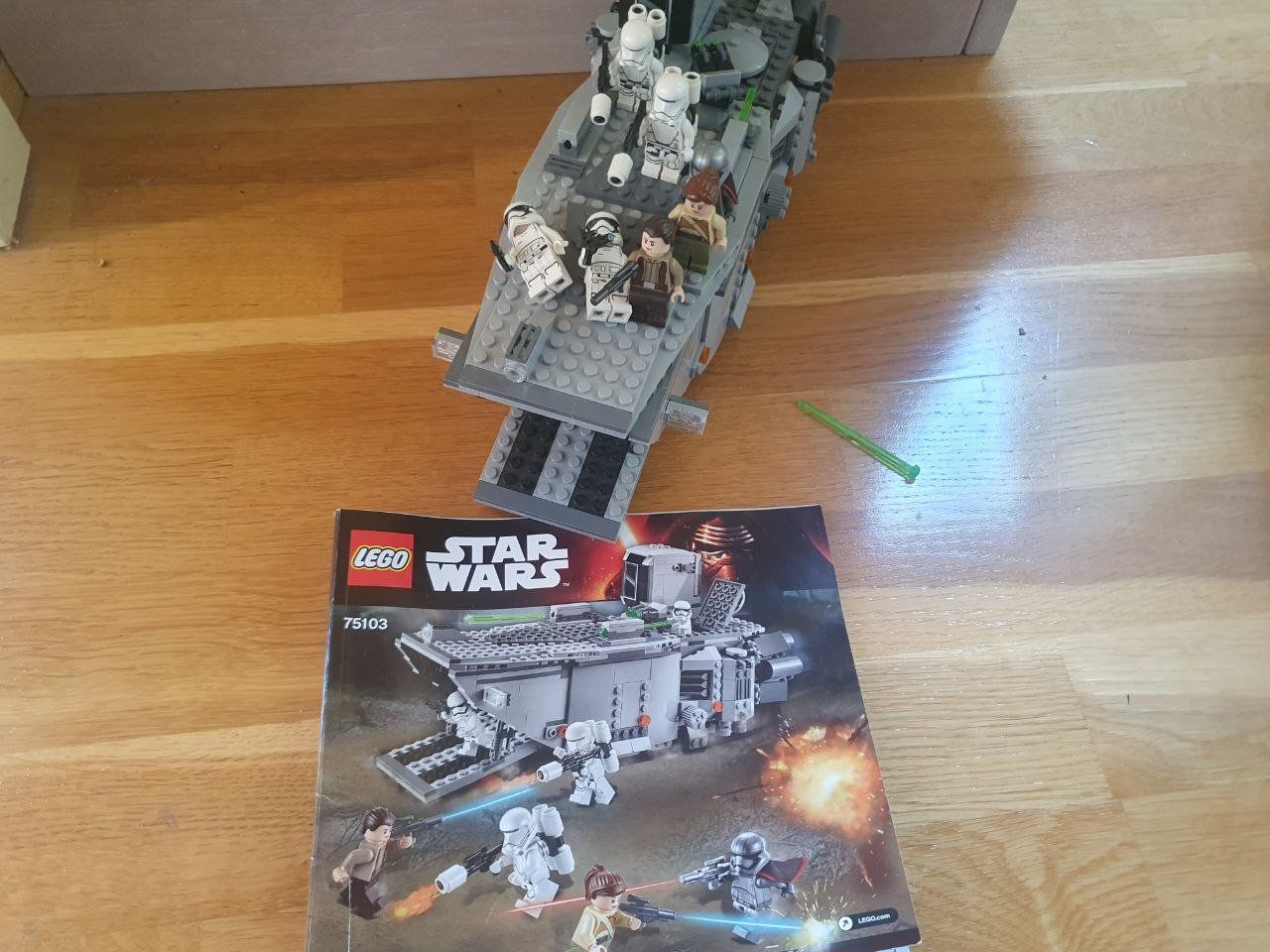 Lego Kit di costruzioni: 75103 LEGO Star Wars First Order Transporter – Usato da Bernex venduto da Mardone