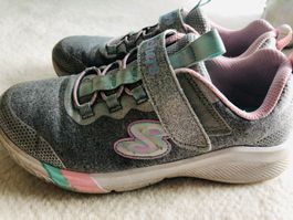 skechers Mädchen Gr 35