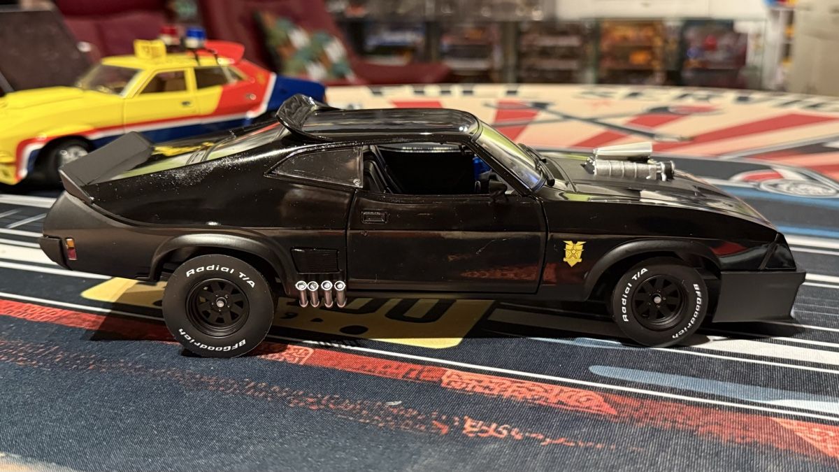 Greenlight Modellini d'auto: Mad Max Interceptor Modellauto 1:18 - Top Zustand! – Nuovo (secondo la descrizione) da Basel venduto da Zomeg