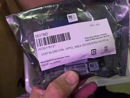Emulex LPe1205-M Fibre Channel Karte Dell M378D neu