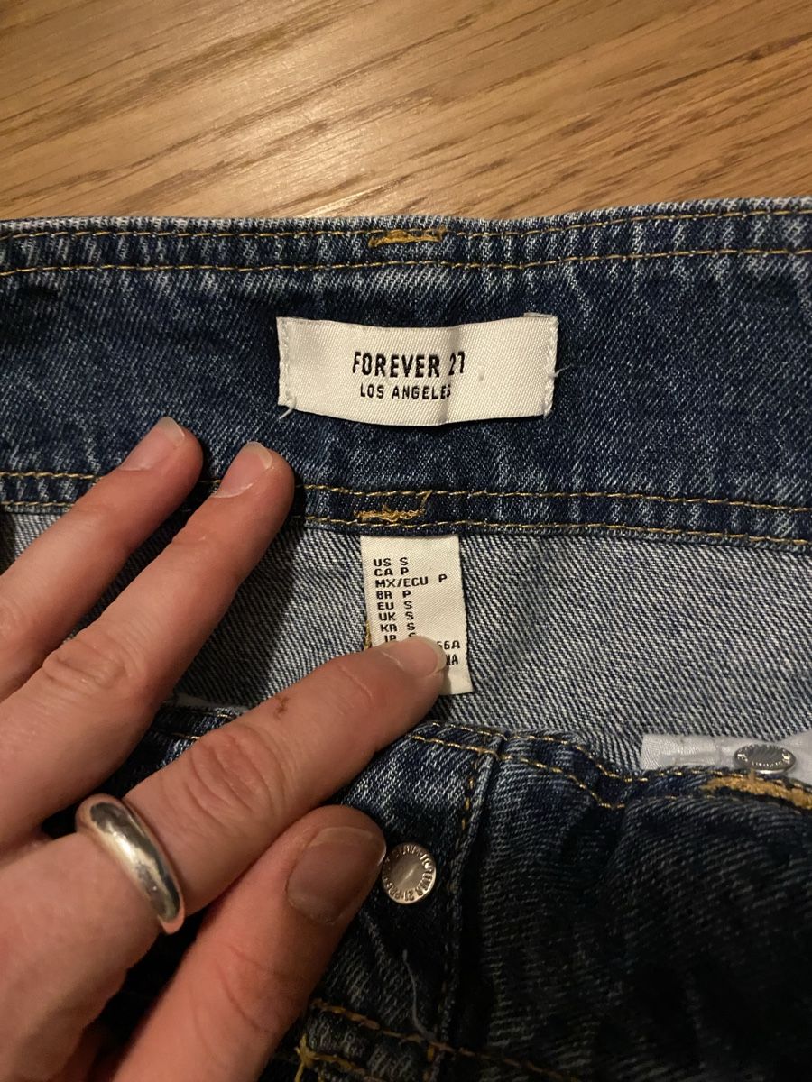 Gonne: Jeans Jupe – Usato da Luzern venduto da oli_6x2r 1