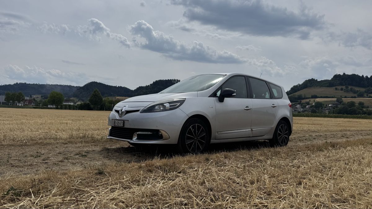 Renault Autos: Renault Scenic 1.5 dci 110 7 Plätze – Défectueux à Burgdorf par eins-A