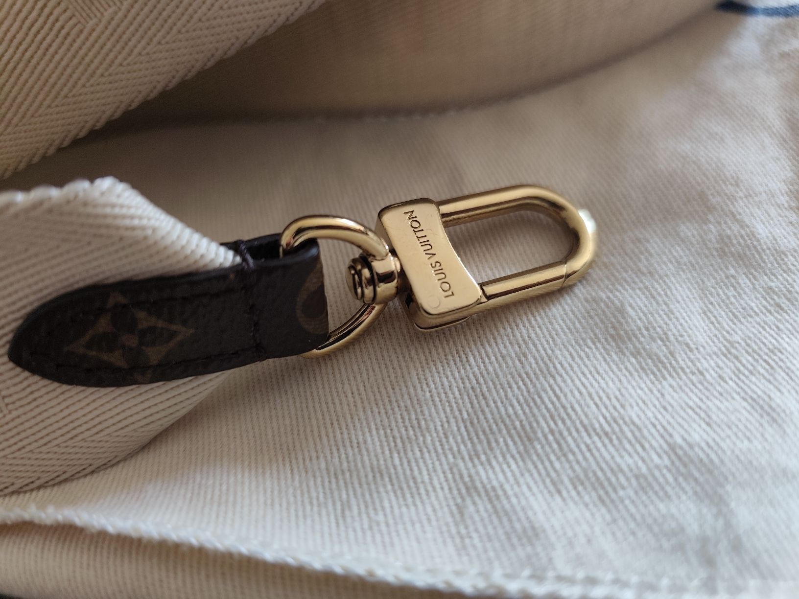 Louis Vuitton Borse da donna: Louis Vuitton sac OnTheGo PM – Nuovo (secondo la descrizione) da Martigny venduto da Vintage-23 3