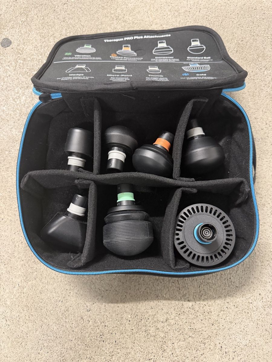Therabody Dispositivi per massaggi: Theragun Pro Plus mit Pro Cold Attachement – Nuovo (secondo la descrizione) da Schmerikon venduto da jen_ml8q 5