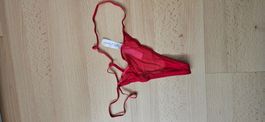 String comme neuf porté 1X  (b)