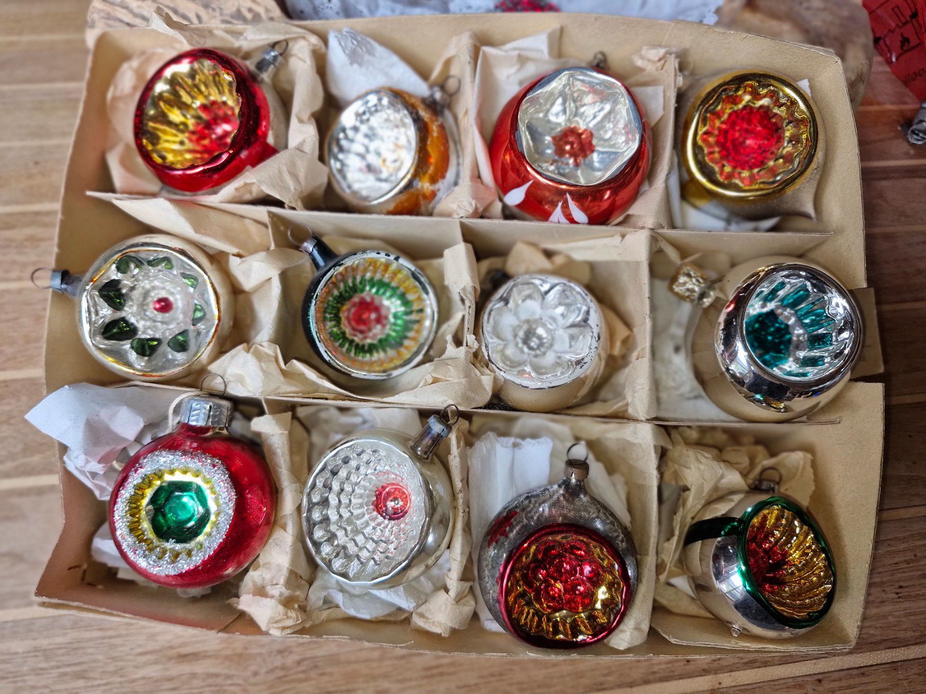 Tutte le decorazioni: antiker Christbaumschmuck – Usato da Guarda venduto da rue_bpd7