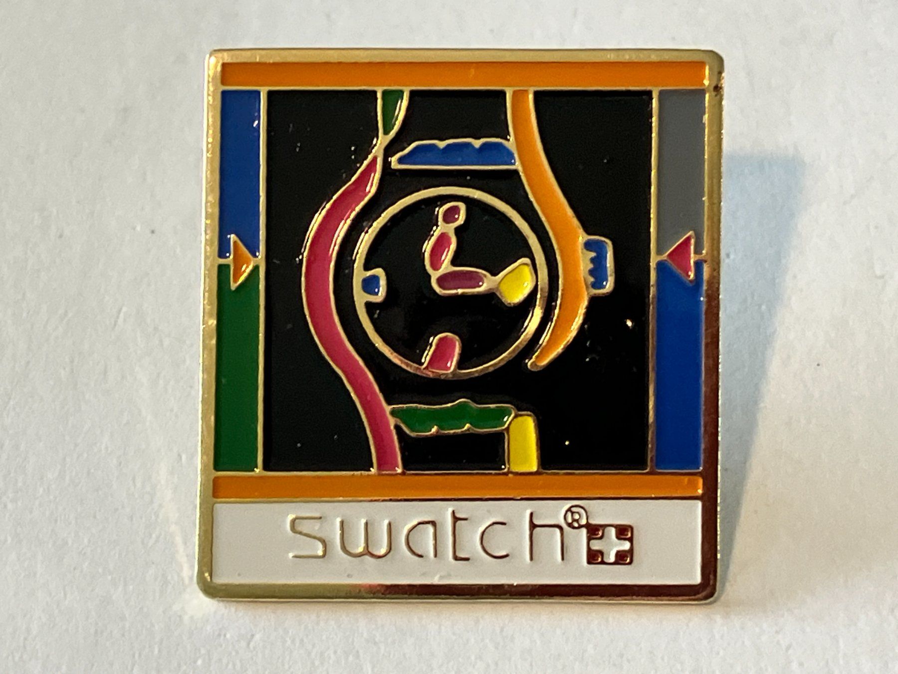 Placchette & Badge: 1 Pin Swatch – Usato da Basel venduto da djwwpp