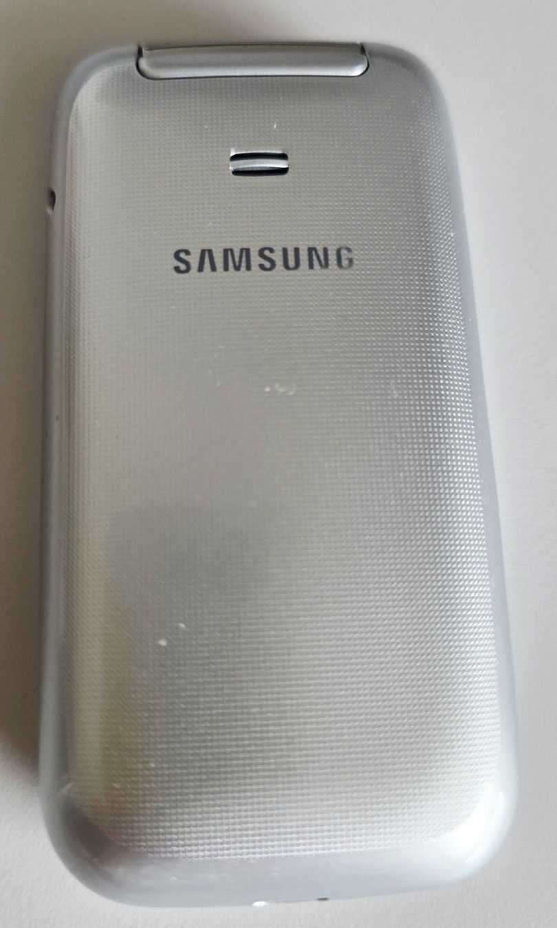 Samsung Portables: Samsung klapp handy C9530  – D'occasion à wetzikon par bes_hbr5 4