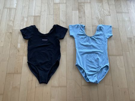 2 Sportbodys Mädchen Gr. 140