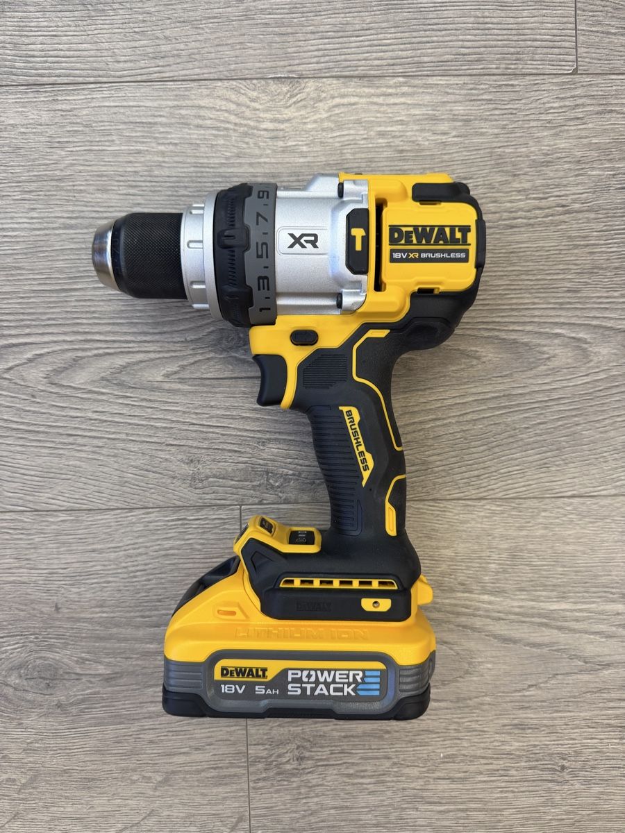 Dewalt Trapani: DEWALT DCD1007 XR 18V BRUSHLESS PERCEUSE-VISSEUSE – Nuovo e nell'imballaggio originale da Lausanne venduto da OFFICINA.shop 2