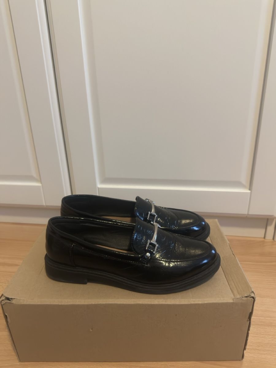 Damenschuhe: Elegante Loafers – Gebraucht aus Luzern von gnika 1