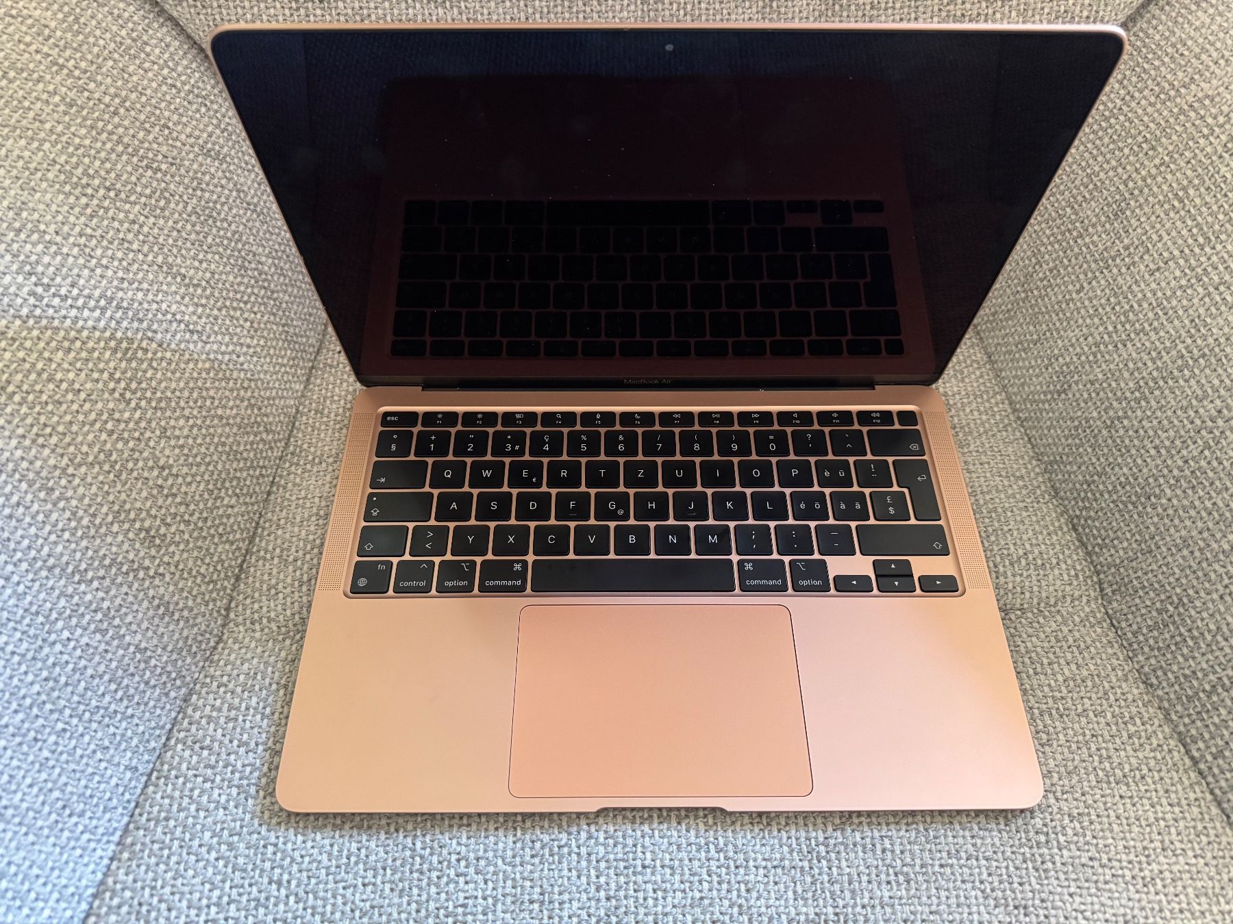 Apple Notebooks: MacBook Air 2020 M1 – Defekt aus Adliswil von Busys 1