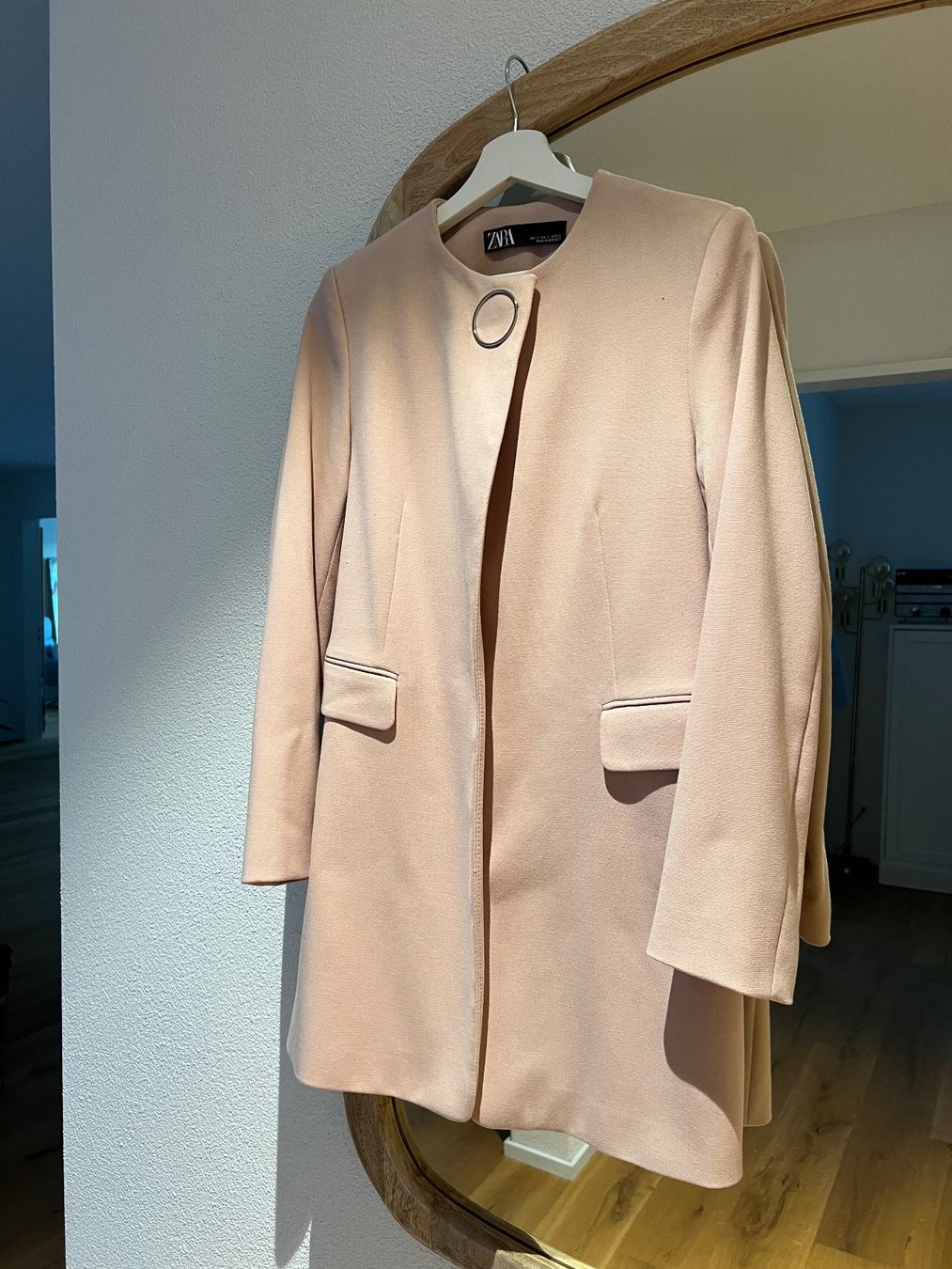 Zara Mäntel: Mantel/Blazer – Neu (gemäss Beschreibung) aus Rothrist von Romi4321