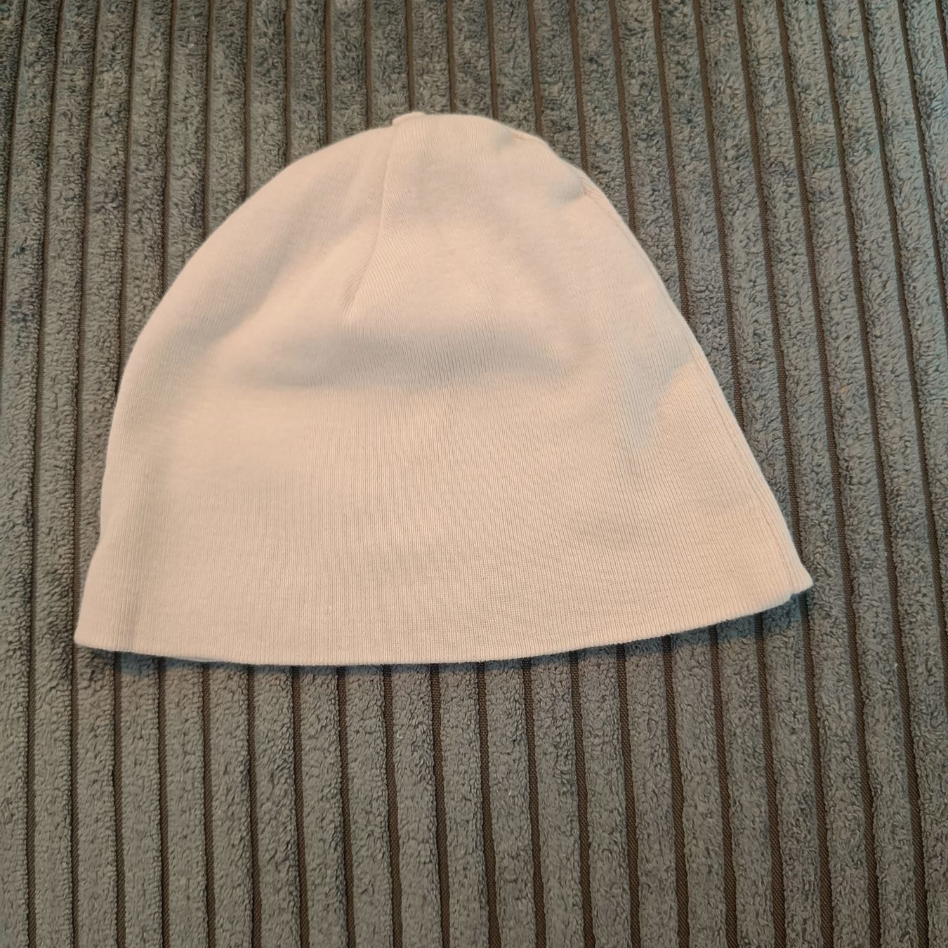 H&M Bonnets & Echarpes: Beanie Grösse 50 – D'occasion à Jaberg par urig17.