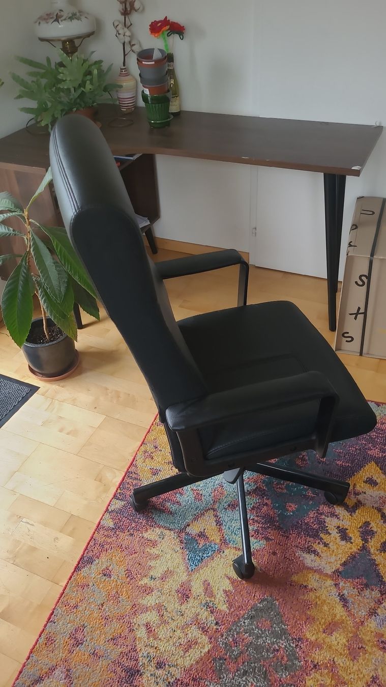 Stühle: bequemer Drehstuhl – Gebraucht aus Zürich von nog_28ss 1