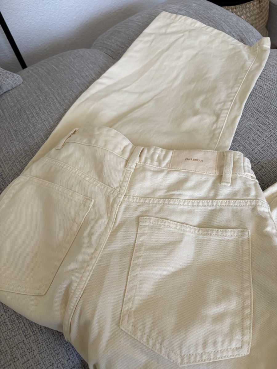 Pull&Bear Jeans: yellow jeans – Neuf (Voir description) à Grindelwald par juliacieeslak 4