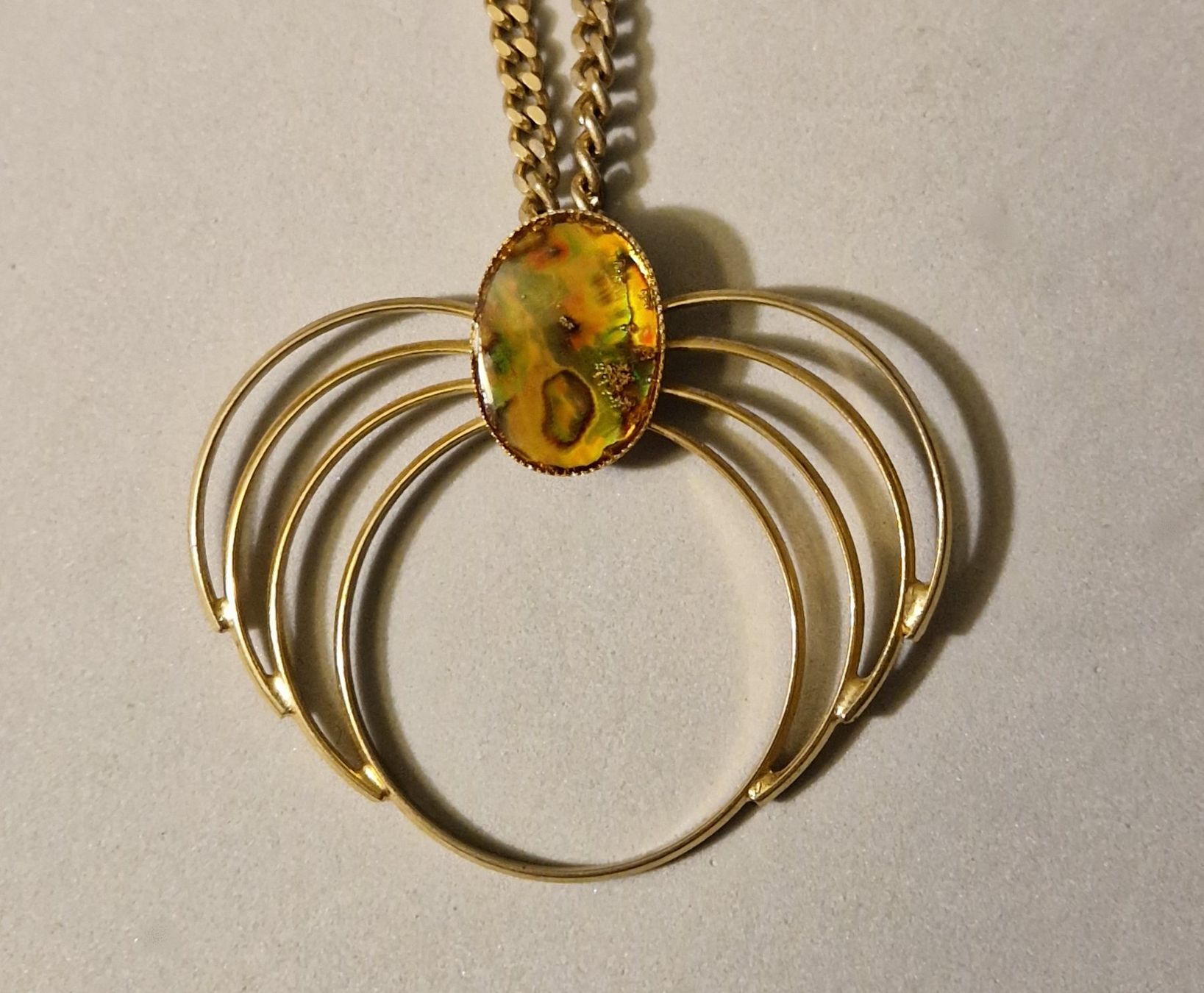 Catenine: Vintage Kette: abstrakt oder stilisierte Spinne mit Abalone – Usato da Zürich venduto da silver-team 4
