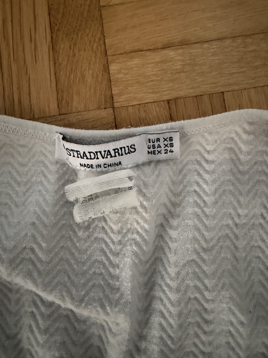 Stradivarius Top: Sommertop stradivarius – Usato da Zürich venduto da lucille.s 2