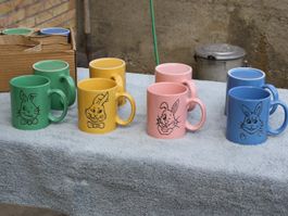 12 TASSEN OSTER HASE