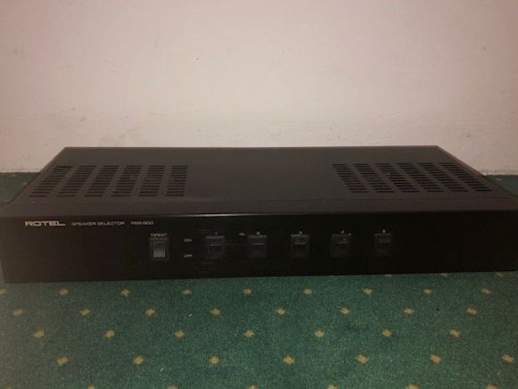 Lautsprecher - Wahl-Schalter Rotel RSS-900 (Gebraucht) in ...