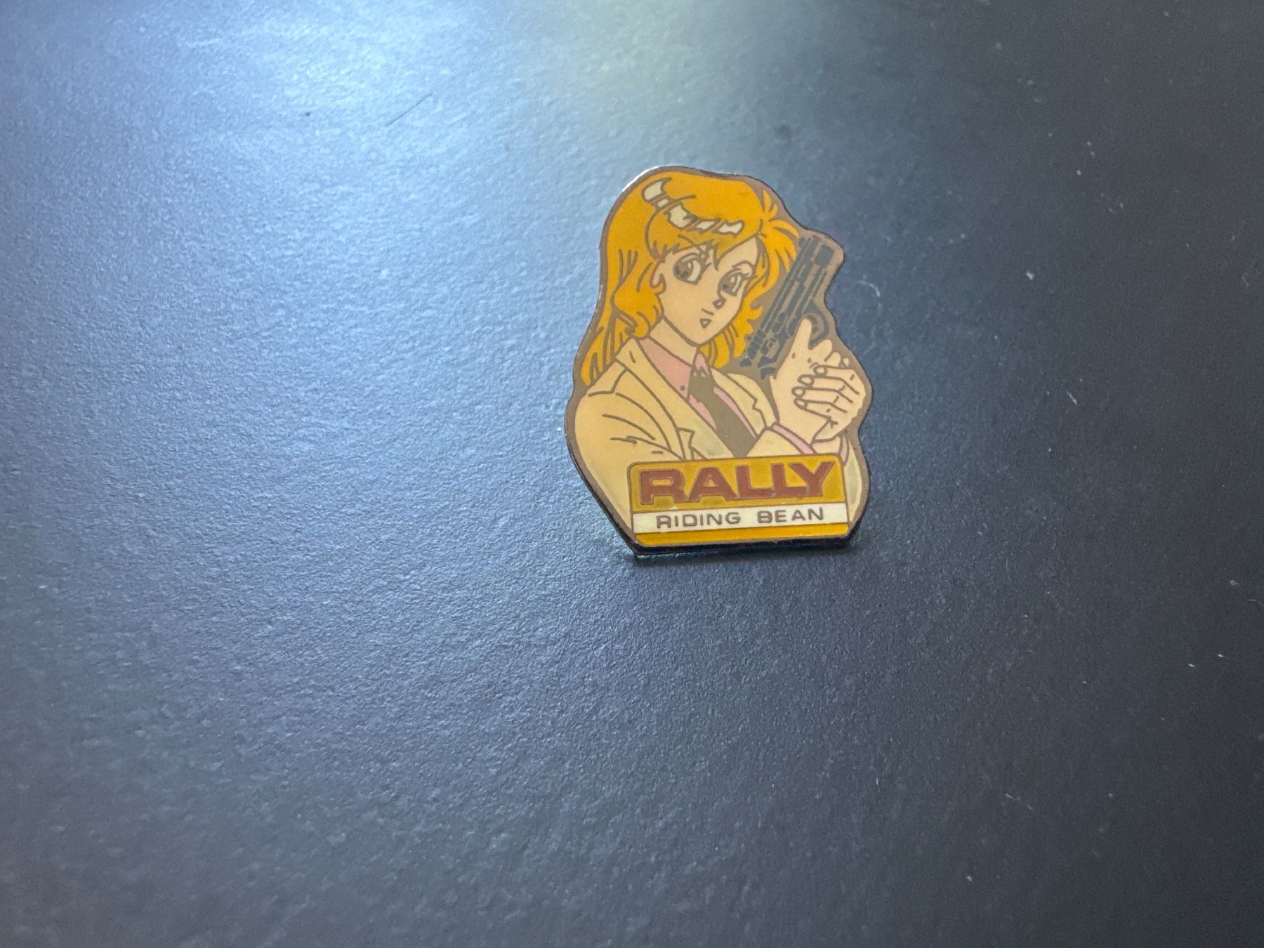 Placchette & Badge: Pin Auktion – Usato da Galgenen venduto da rub_f6kh