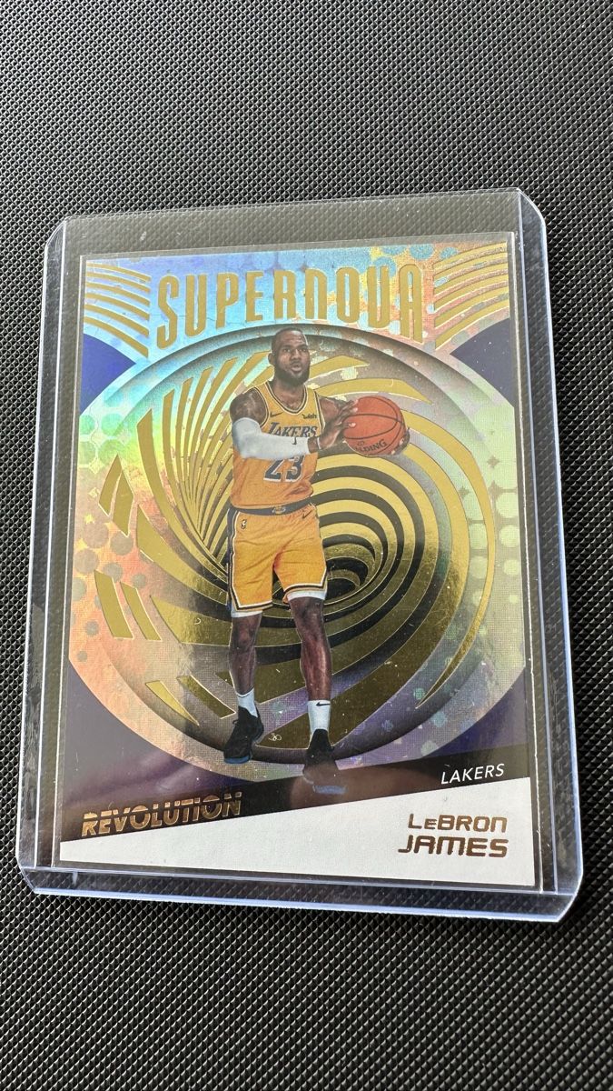 Nba Sammelbilder & Trading cards: Panini Revolution Lebron James Lakers Supernova! – Gebraucht aus Affoltern am Albis von mr_choppa