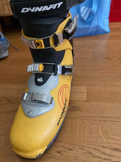 Dynafit Scarpe da uomo: Tourenskischuhe Dynafit TLT4 – Usato da St. Gallen venduto da Geoka 1