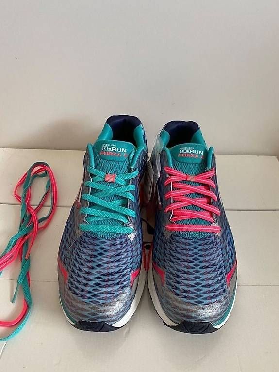 Skechers Damenschuhe: Skechers GOrun Froza 2 Grösse 39.5 – Neu (gemäss Beschreibung) aus Zürich von Altruisti 1
