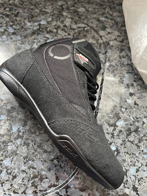 Scarpe da uomo: TCX motorradschue 9501 Square EVO – Usato da wiesendangen venduto da Luna120 4